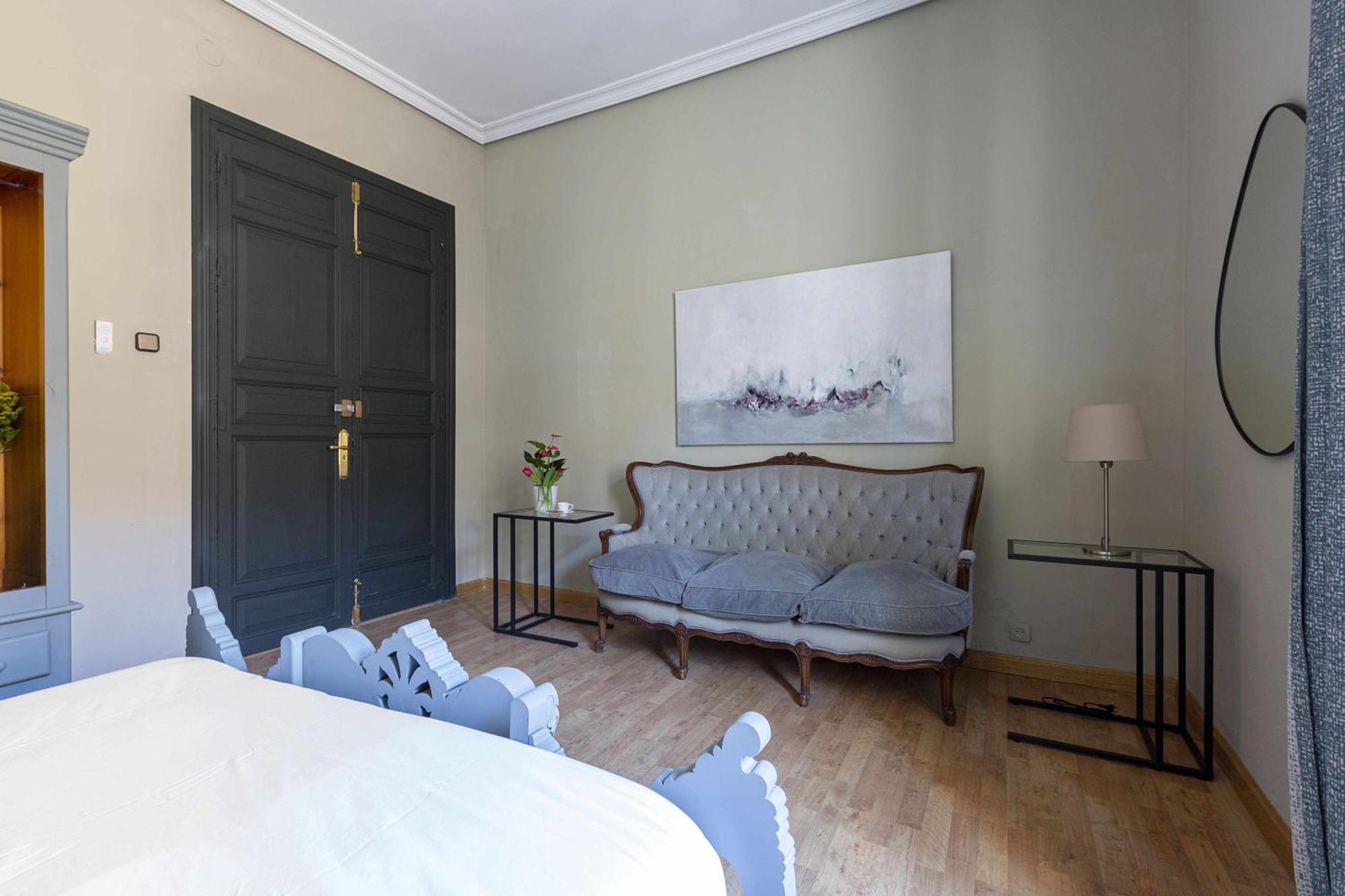 Sol Y Tirso Rooms มาดริด ภายนอก รูปภาพ